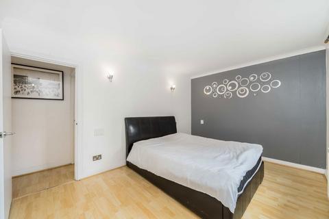 1 bedroom flat to rent, Shoot Up Hill, London NW2