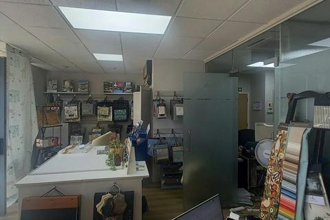 Office to rent, 46 Sheen Ln London SW14 8LP