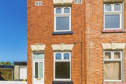 3 bedroom end of terrace house for sale, Mostyn Street, Leicester LE3
