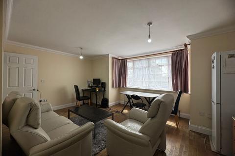 undefined, Greenford Avenue, London W7