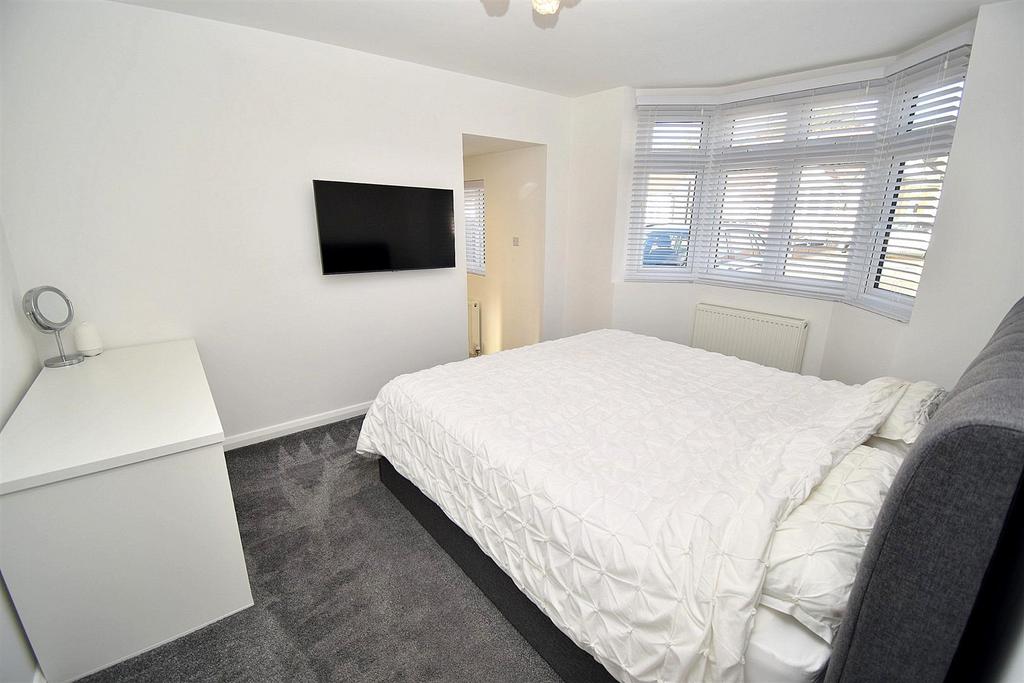 Bedroom one.jpg
