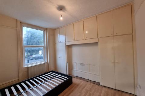 undefined, Coombe Road, Croydon