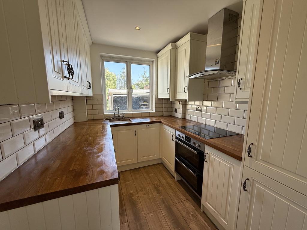 Fitted Kitchen