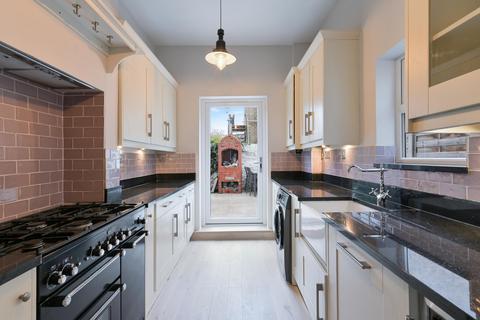 3 bedroom apartment for sale, Braemar Road, Brentford, TW8