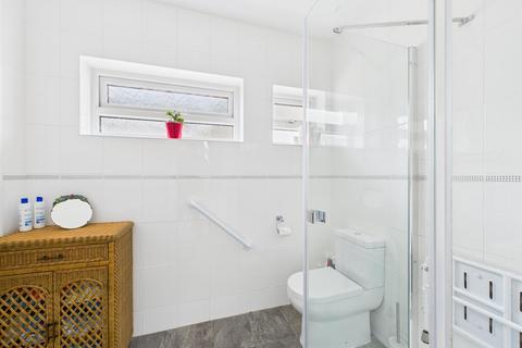 3 bedroom detached bungalow for sale, Ashgrove, Porthcawl CF36
