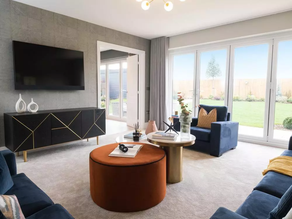 4 bedroom detached house for sale - Photo 11