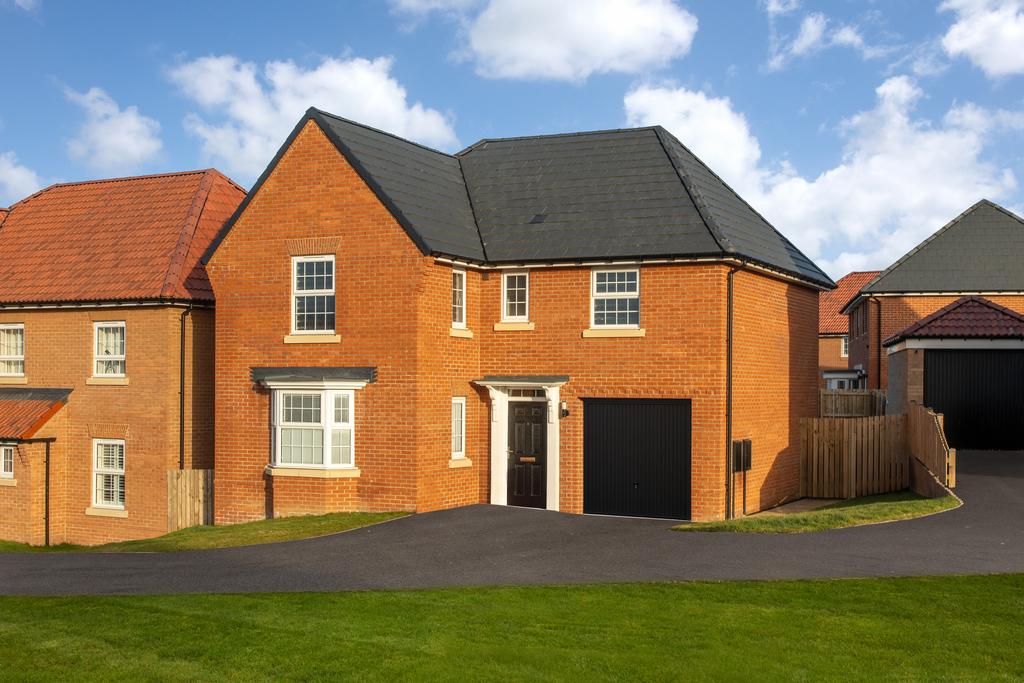Outside view of 4 bedroom detached Drummond home