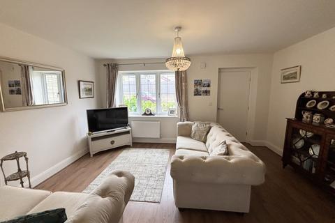 3 bedroom semi-detached house for sale, Poppleton Croft, Chesterfield, S43