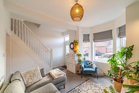 2 bedroom terraced house for sale, Tonbridge Road, Manchester M19
