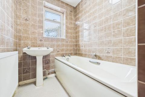 3 bedroom chalet for sale, Taits, Stanford-Le-Hope, SS17