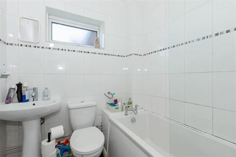 undefined, The Strand, Goring-By-Sea