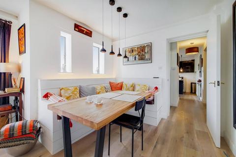 Treaty Street, Islington, London, N1