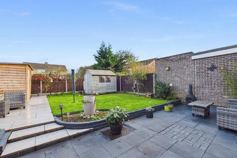 3 bedroom semi-detached house for sale, Bronyon Close, Bury St Edmunds IP33