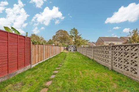 undefined, North Avenue, Southend-on-sea, SS2