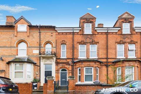 Studio to rent, Carlyle Road, Edgbaston, B16