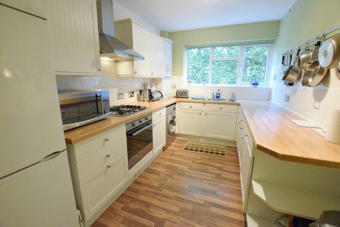 2 bedroom apartment to rent, Burford Court, Manor Road, East Cliff, Bournemouth, BH1
