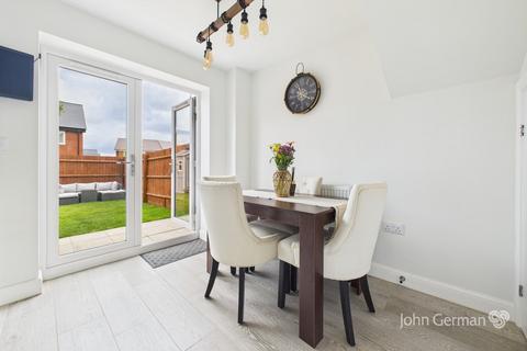 3 bedroom end of terrace house for sale, Greenways Road, Tatenhill