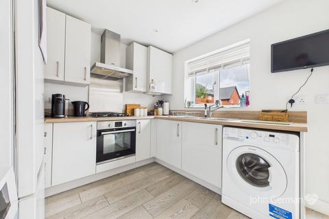 3 bedroom end of terrace house for sale, Greenways Road, Tatenhill