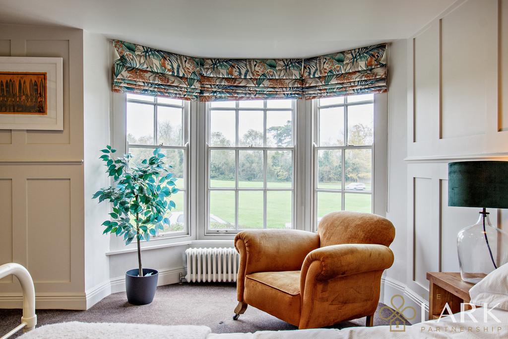 8669044-interior WM39-800