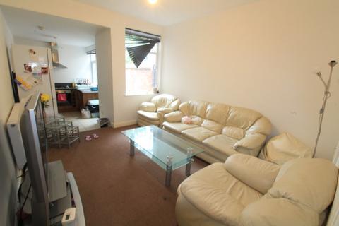 2 bedroom terraced house to rent, Rydal Street, Leicester, LE2 7DS