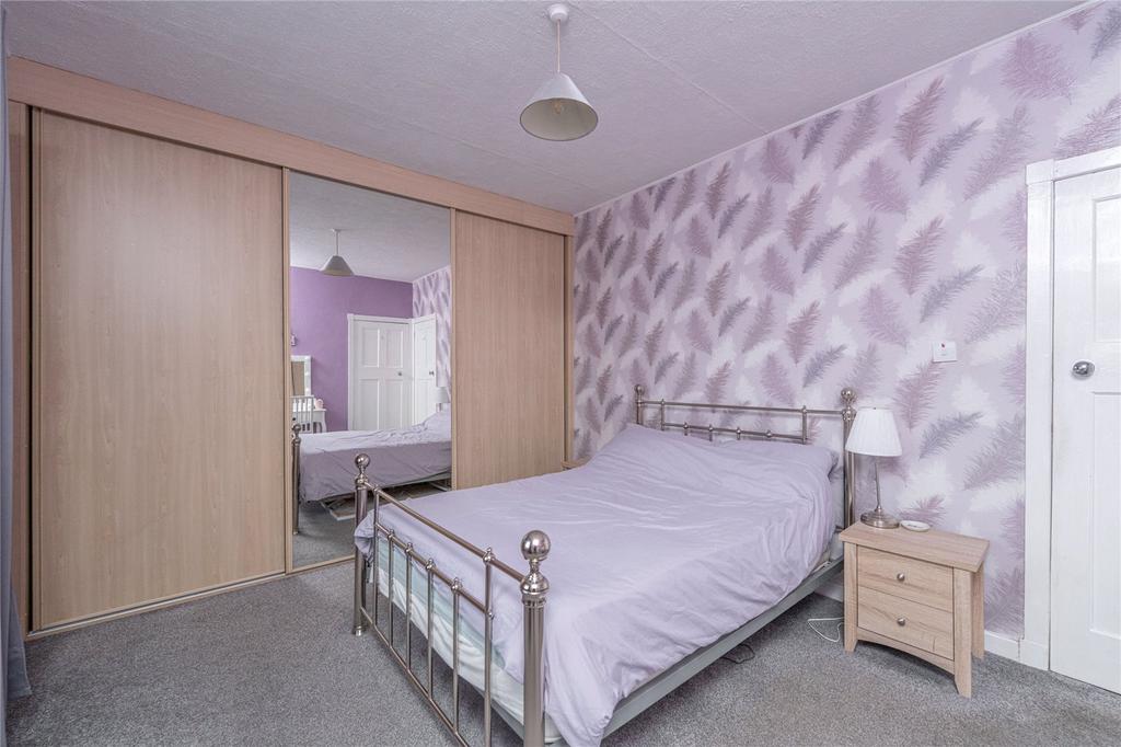 Bedroom 1 Alt