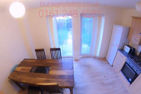3 bedroom house to rent, Chorlton Road, Manchester M15