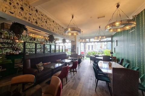 Restaurant to rent, 106-108 Kew Rd Richmond TW9 2PQ