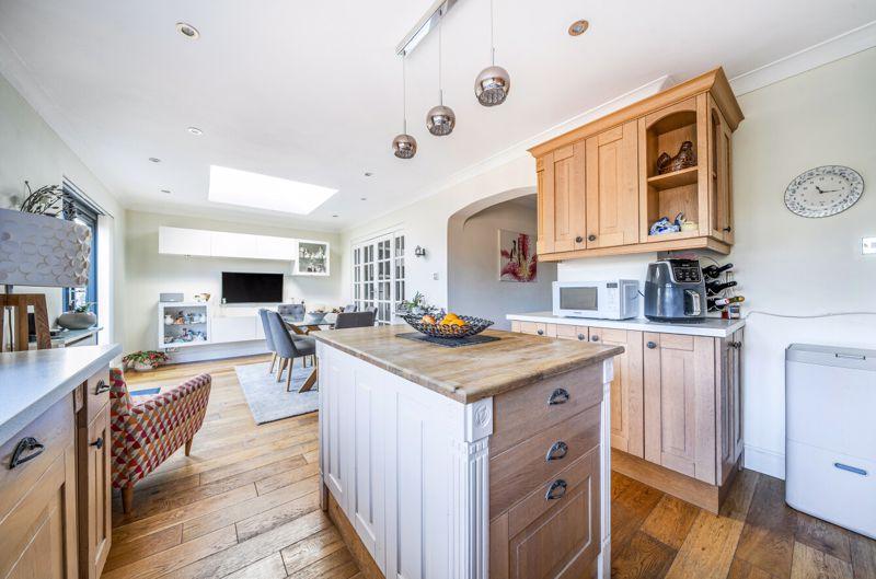 Kitchen diner angle