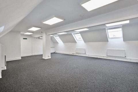 Office to rent, Shackleford Rd Elstead GU8 6LB