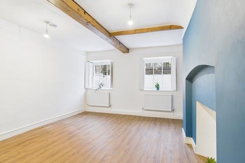 2 bedroom ground floor flat to rent, Cotman House