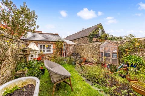 3 bedroom semi-detached house for sale, Church Street, Steyning BN44