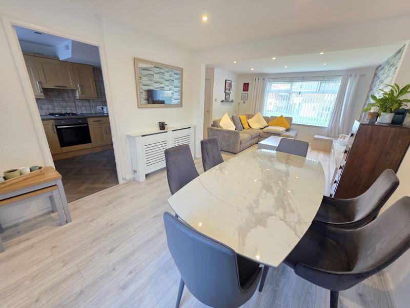 Dining Area...