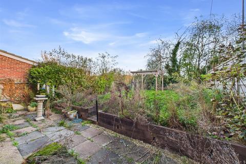 3 bedroom semi-detached house for sale, Falconwood Road, Croydon CR0