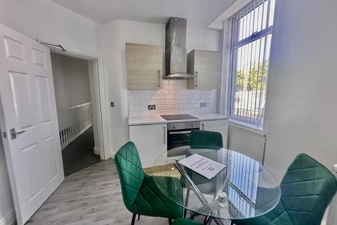 3 bedroom flat to rent, Prescot Road, Fairfield L7