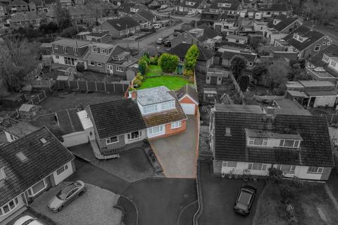 3 bedroom semi-detached house for sale, Cedar Close, Stourbridge DY8