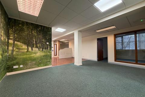 Office to rent, Shore Rd Perth PH2 8BW