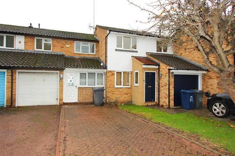 undefined, Marshalls Close, London N11