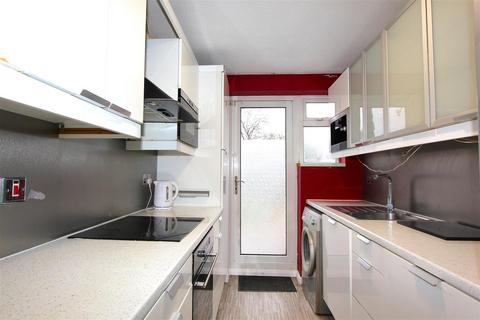 undefined, Marshalls Close, London N11