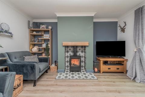 undefined, Stephenson Drive, New Farnley, Leeds