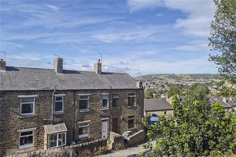 3 bedroom terraced house to rent, Cliffe End Road, Huddersfield, West Yorkshire, HD3