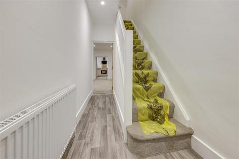 3 bedroom terraced house to rent, Woodcroft Street, Reedsholme, Rossendale