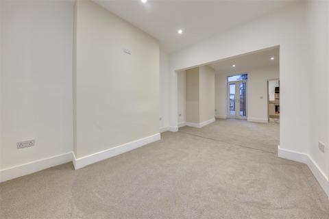 3 bedroom terraced house to rent, Woodcroft Street, Reedsholme, Rossendale