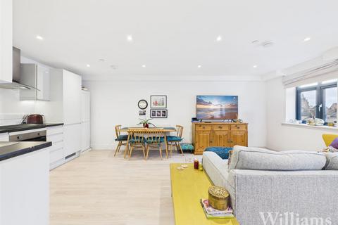 2 bedroom apartment for sale, Cambridge Place, Aylesbury HP20