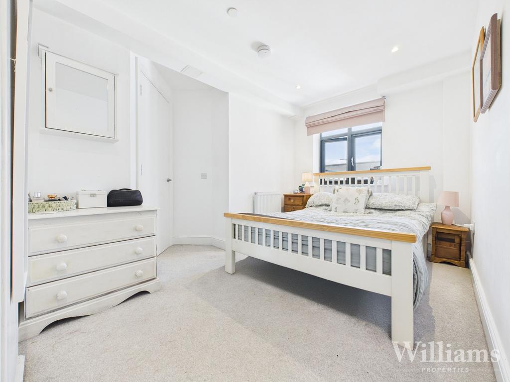 Master Bedroom &amp; En suite
