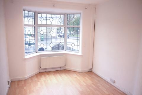 2 bedroom terraced house to rent, Lambourne Road, Barking,  IG11