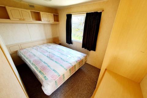 2 bedroom static caravan for sale, Low Road, Harwich CO12
