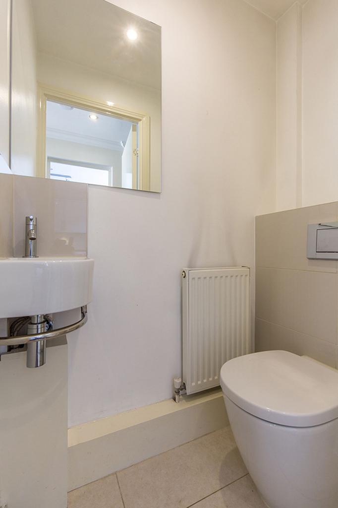 Guest toilet