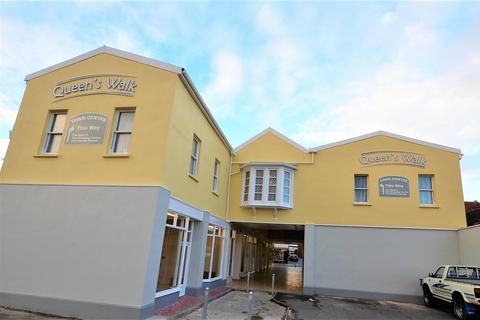 undefined, 1 Bedroom Flat, Queens Walk, Barnstaple