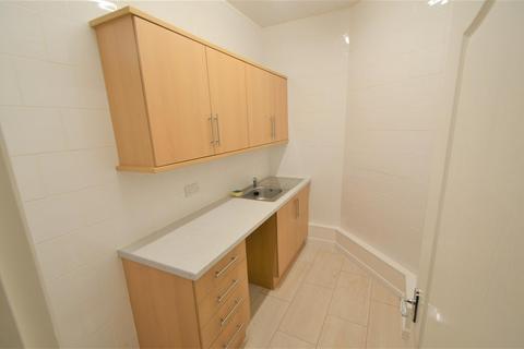 undefined, 1 Bedroom Flat, Queens Walk, Barnstaple