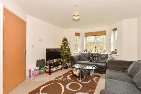 undefined, Lucas Close, Crawley RH10